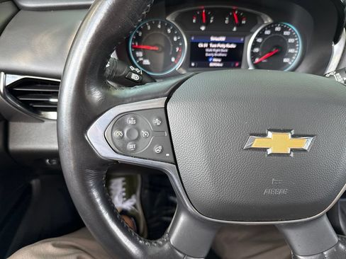 Used 2021 Chevrolet Traverse LT AWD/4WD image 35