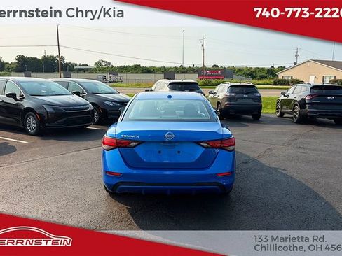 Used 2025 Nissan Sentra SV FWD image 28