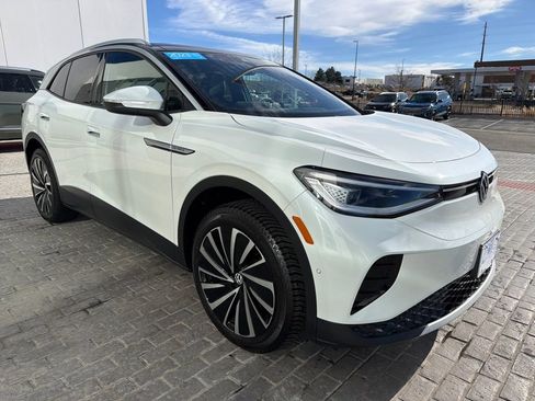 Used 2023 Volkswagen ID.4 Pro S Plus image 9