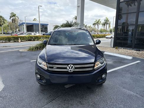 Used 2016 Volkswagen Tiguan R-Line image 3