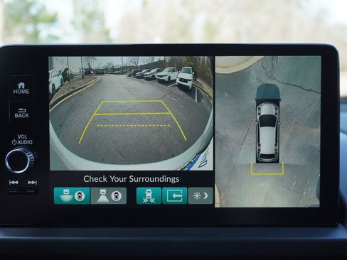 New 2025 Honda Pilot TrailSport image 4