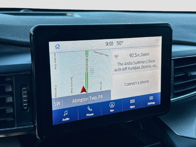 Used 2020 Ford Explorer XLT w/ Equipment Group 202A AWD/4WD image 21