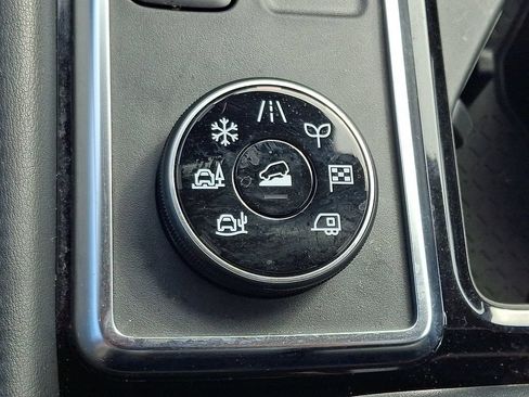 Certified 2023 Nissan Pathfinder Platinum AWD/4WD image 28