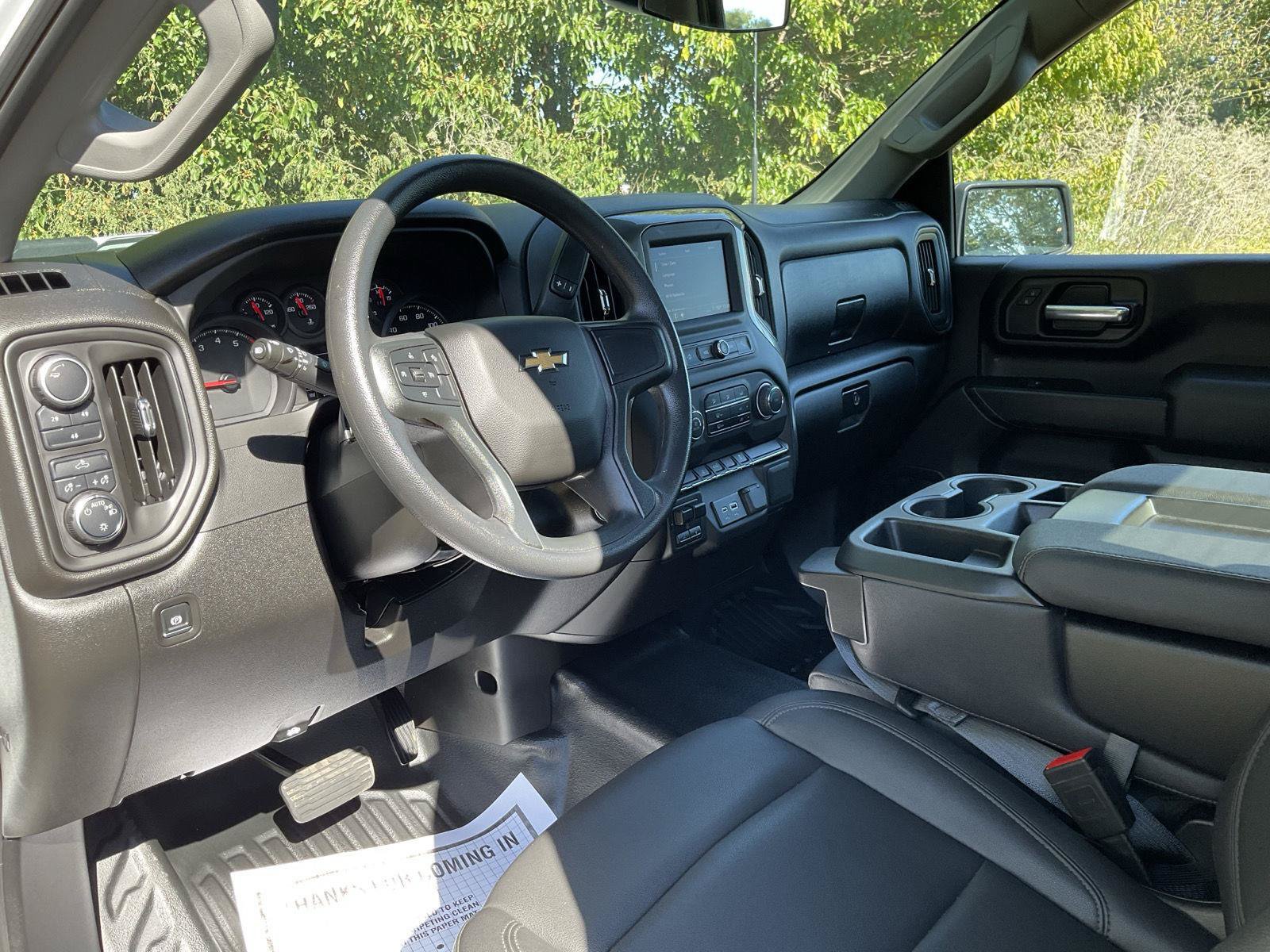 Certified 2025 Chevrolet Silverado 2500 W/T AWD/4WD image 11