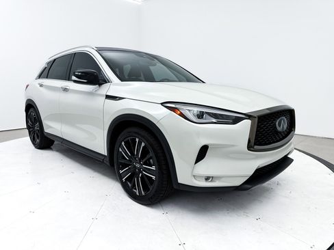 Used 2021 INFINITI QX50 Luxe w/ Appearance Package image 13