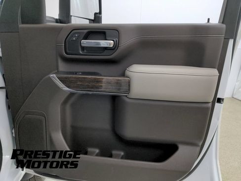 Used 2023 GMC Sierra 3500 SLE w/ SLE Convenience Package AWD/4WD image 30