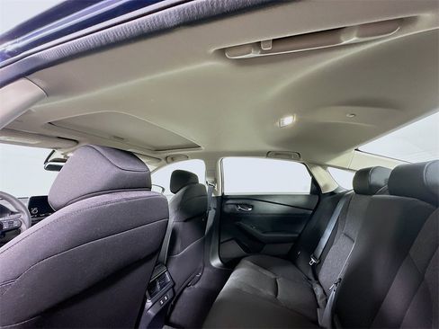 Used 2025 Honda Accord SE image 13