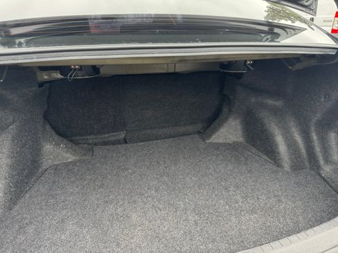 Used 2019 Toyota Corolla SE w/ Carpet Mat Package (TMS) FWD image 23