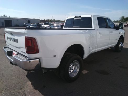 New 2025 RAM 3500 Laramie image 5