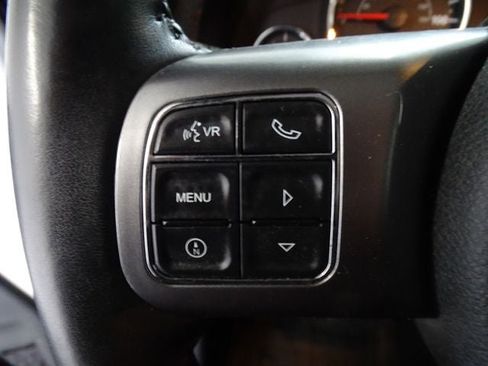 Used 2018 Jeep Wrangler Unlimited Sahara image 6