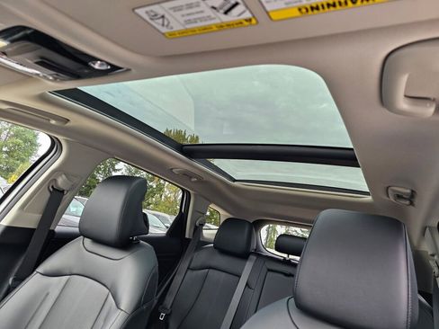 New 2026 Kia Sportage EX w/ EX Panorama Roof Package image 10