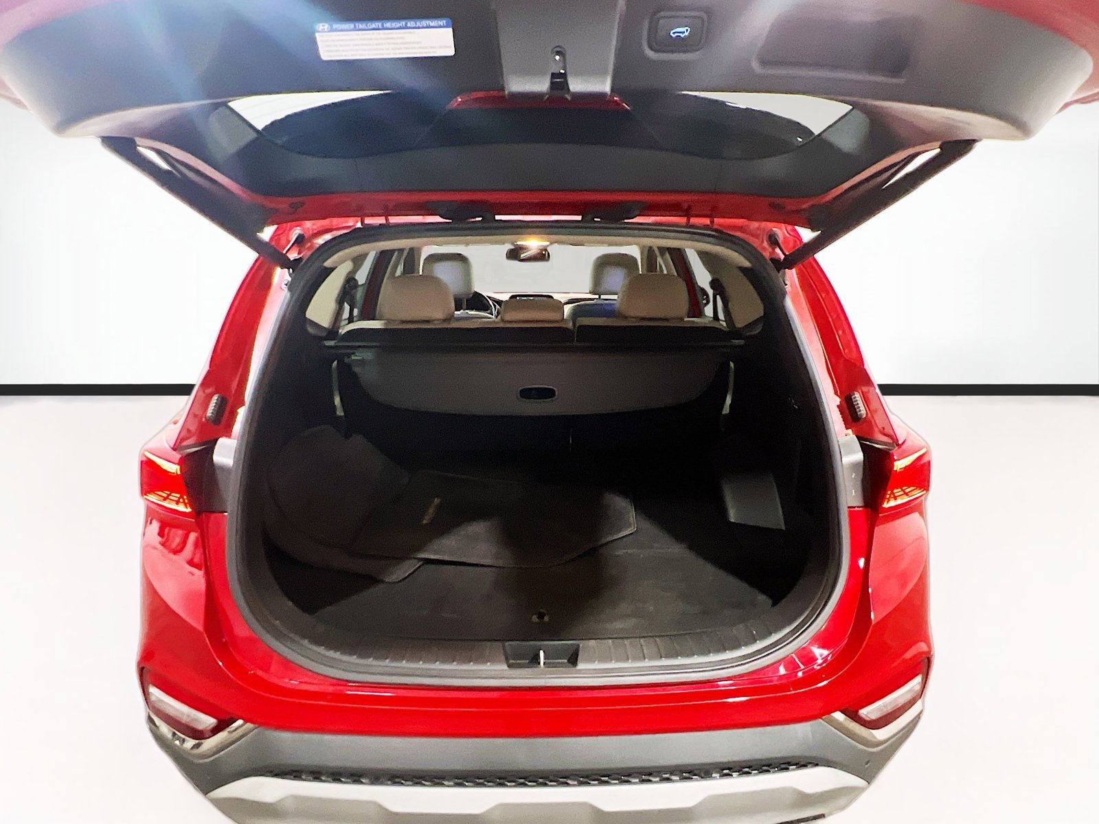 Used 2020 Hyundai Santa Fe Limited FWD image 21