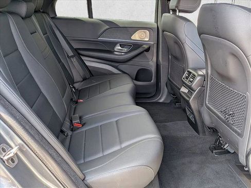 Certified 2025 Mercedes-Benz GLE 450 4MATIC image 22