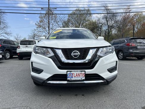 Used 2018 Nissan Rogue S AWD/4WD image 2