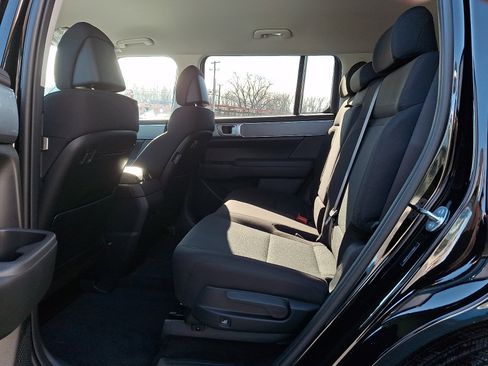 New 2026 Hyundai Santa Fe SE image 6