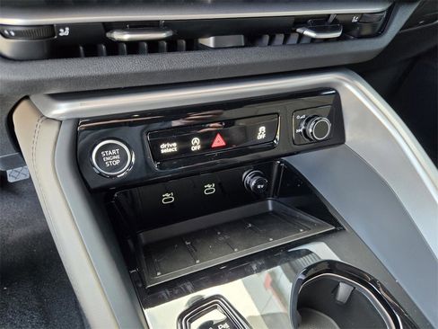 New 2025 Audi Q5 Premium Plus image 22