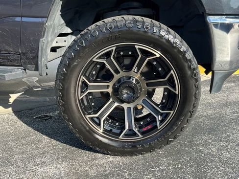 Used 2019 RAM 1500 Big Horn AWD/4WD image 9