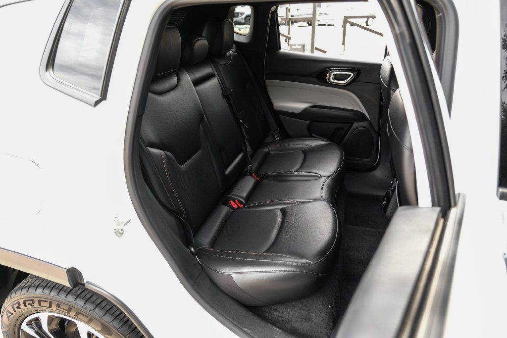 Used 2023 Jeep Compass Limited AWD/4WD image 48