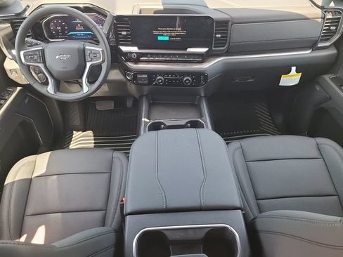 New 2026 Chevrolet Silverado 2500 LTZ w/ LTZ Plus Package AWD/4WD image 12