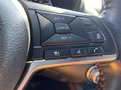 Used 2022 Nissan Sentra SR w/ Electronics Package FWD image 17