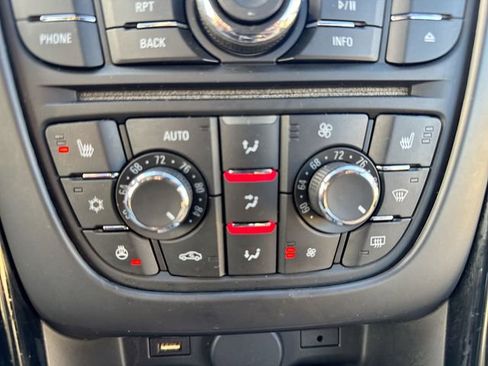 Used 2016 Buick Cascada Premium image 19