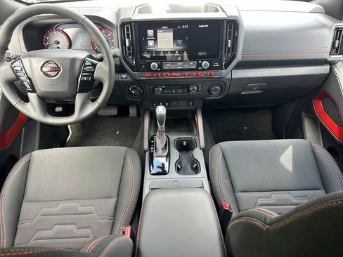 New 2025 Nissan Frontier PRO-4X w/ Pro Convenience Package image 15