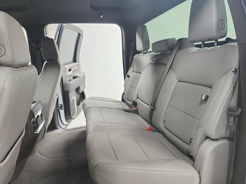 Used 2025 GMC Sierra 2500 SLT w/ SLT Convenience Package AWD/4WD image 39