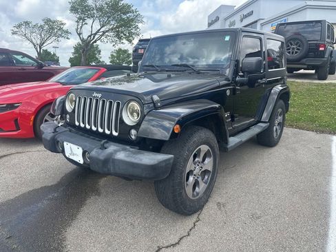 Used 2016 Jeep Wrangler Sahara w/ Connectivity Group image 1