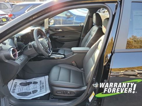 New 2026 Chevrolet Trax RS image 13