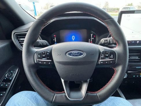 Used 2024 Ford Escape ST-Line w/ Tech Pack #1 image 25