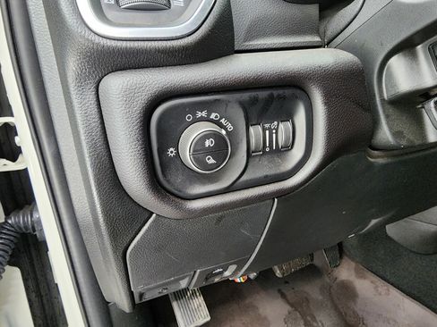 Used 2024 RAM 2500 Laramie w/ Night Edition image 47