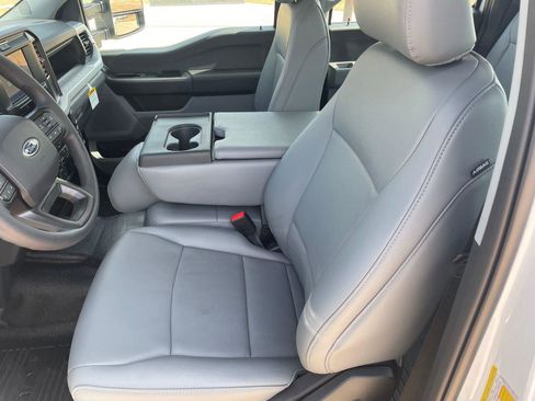 New 2026 Ford F250 XL w/ FX4 Off-Road Package image 9