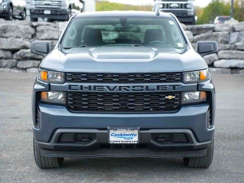 Used 2022 Chevrolet Silverado 1500 Custom AWD/4WD image 2