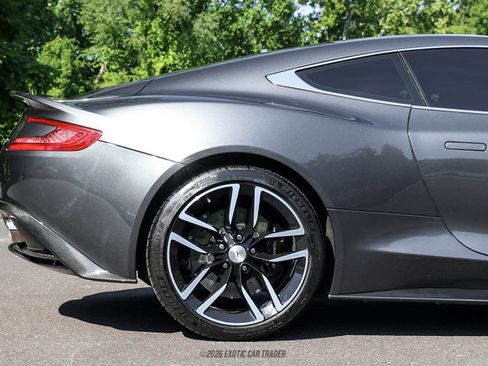 Used 2015 Aston Martin Vanquish Coupe RWD image 8