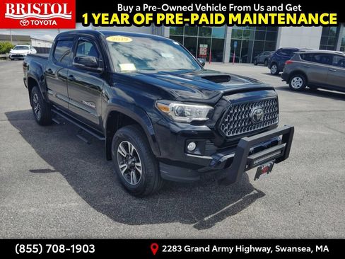 Used 2019 Toyota Tacoma TRD Sport AWD/4WD image 1