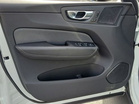 Used 2020 Volvo XC60 T5 R-Design w/ Protection Package Premier image 21