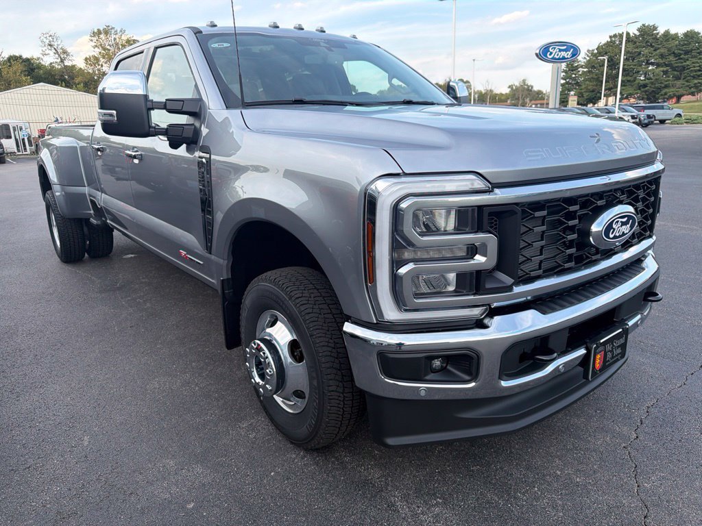 New 2027 Ford F350 Lariat w/ Lariat Ultimate Package AWD/4WD image 6