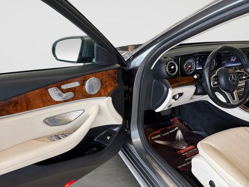 Used 2019 Mercedes-Benz E 450 4MATIC Sedan image 11