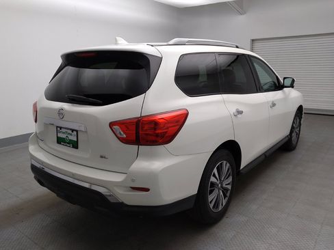 Used 2020 Nissan Pathfinder SL FWD image 9