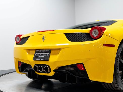 Used 2010 Ferrari 458 Italia Coupe RWD image 72