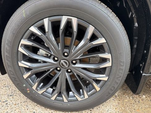 New 2026 Nissan Rogue Platinum w/ Platinum Premium Package image 10