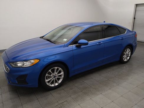 Used 2020 Ford Fusion SE FWD image 2