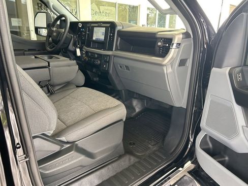 Used 2025 Ford F350 XL w/ XL Driver Assist Package image 26