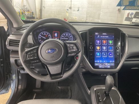 Used 2024 Subaru Crosstrek 2.0i Premium AWD/4WD image 17
