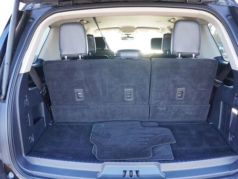 Certified 2024 Ford Expedition XLT image 22