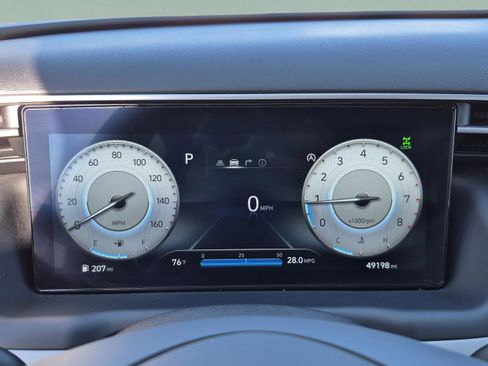 Certified 2023 Hyundai Tucson Limited AWD/4WD image 33