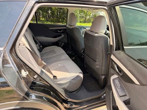 Used 2022 Subaru Outback Premium AWD/4WD image 14