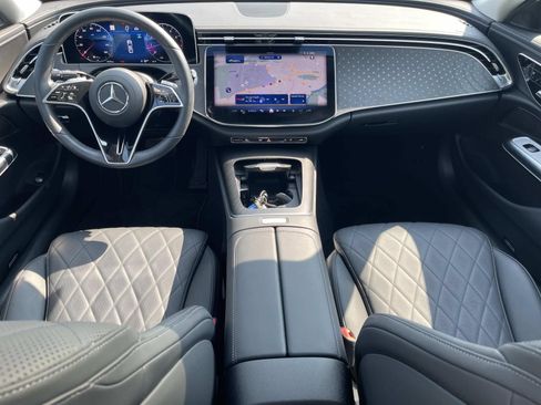 Certified 2025 Mercedes-Benz E 450 4MATIC Sedan image 16