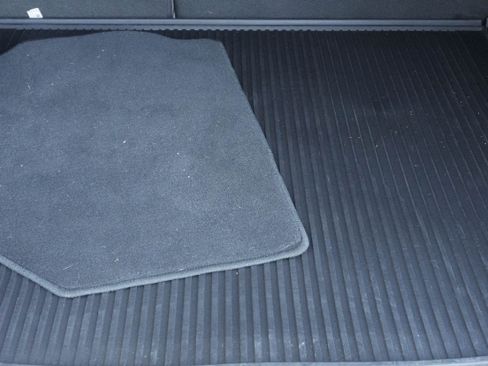 Used 2026 GMC Terrain Elevation w/ Elevation Premium Package image 33