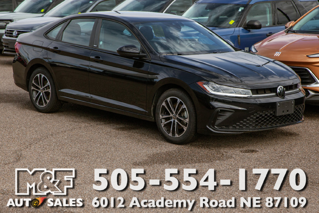 Used 2025 Volkswagen Jetta Sport FWD image 1